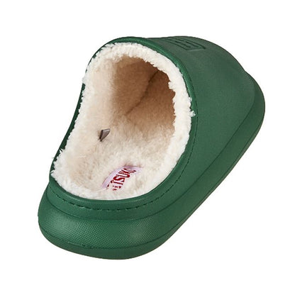 Happy family fleece lined and waterproof slippers for gentlemen (green)