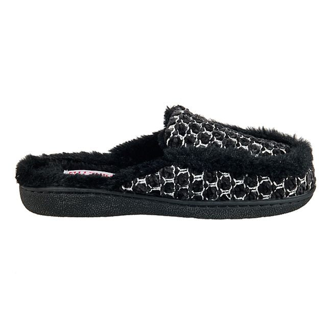 Warm winter house slippers lined with faux fur with a knitted design for women